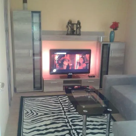 Jozsef Apartman Semesterbostad *